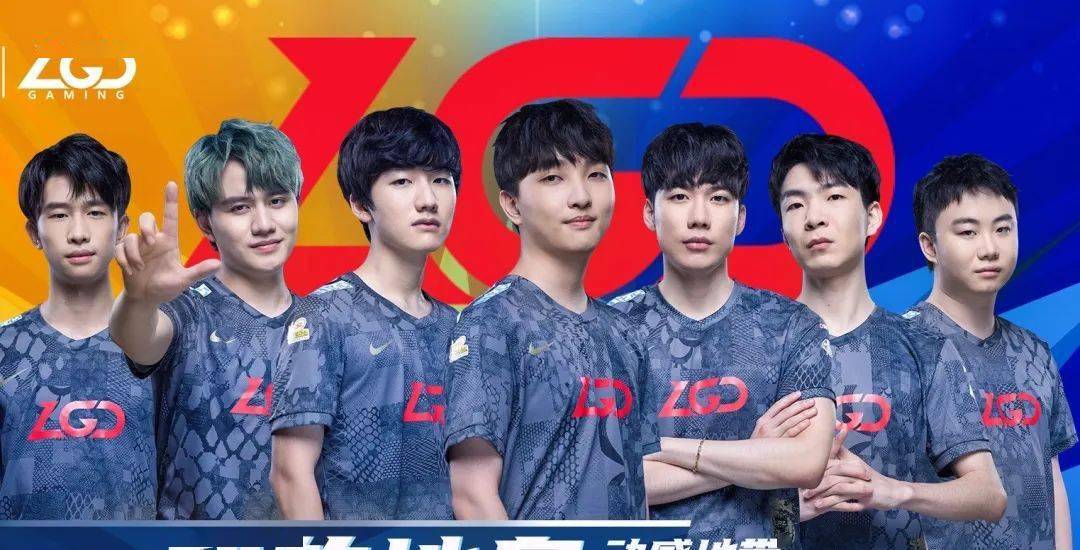 舆论瞬间沸 舆论瞬间沸