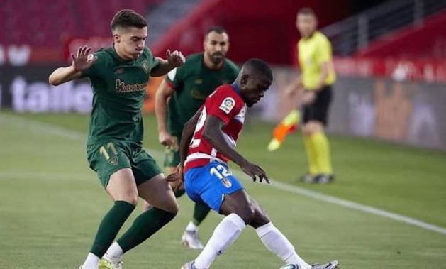 让我们每一 让我们每一