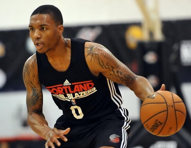 扩大比分 扩大比分