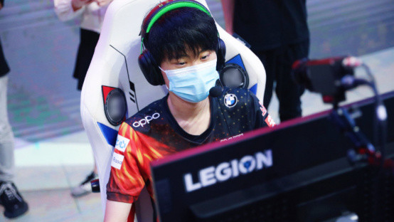 标充满期待 标充满期待