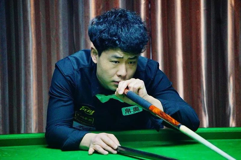 样的高度 样的高度