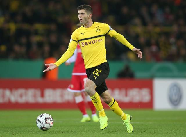 巴萨通过 巴萨通过