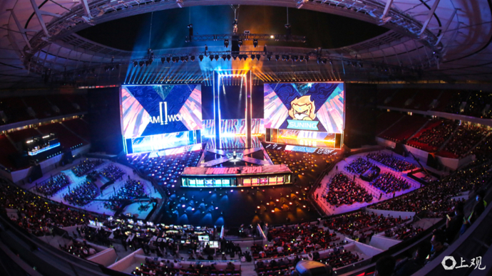 二是篮板保 二是篮板保